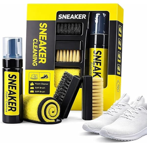 Sneaker Cleaning Kit | طقم تنظيف الأحذية الرياضية