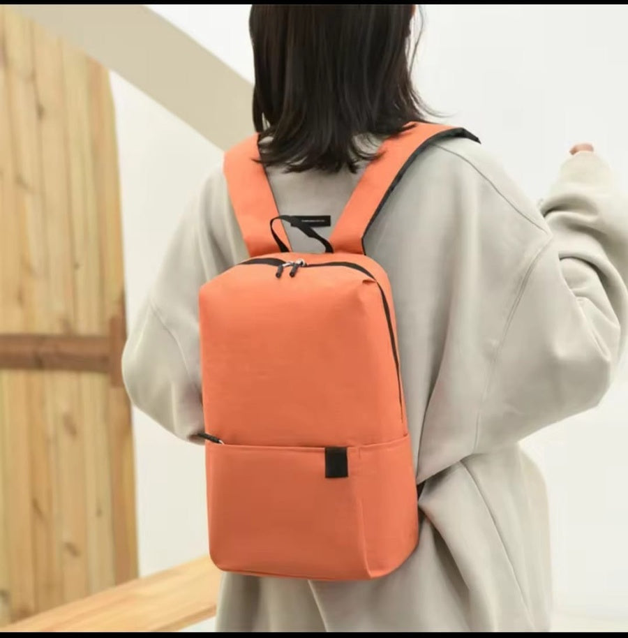 Lightweight Waterproof Backpack | حقيبة ظهر خفيفة ومقاومة للماء